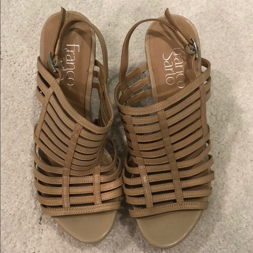 Tan wedges
